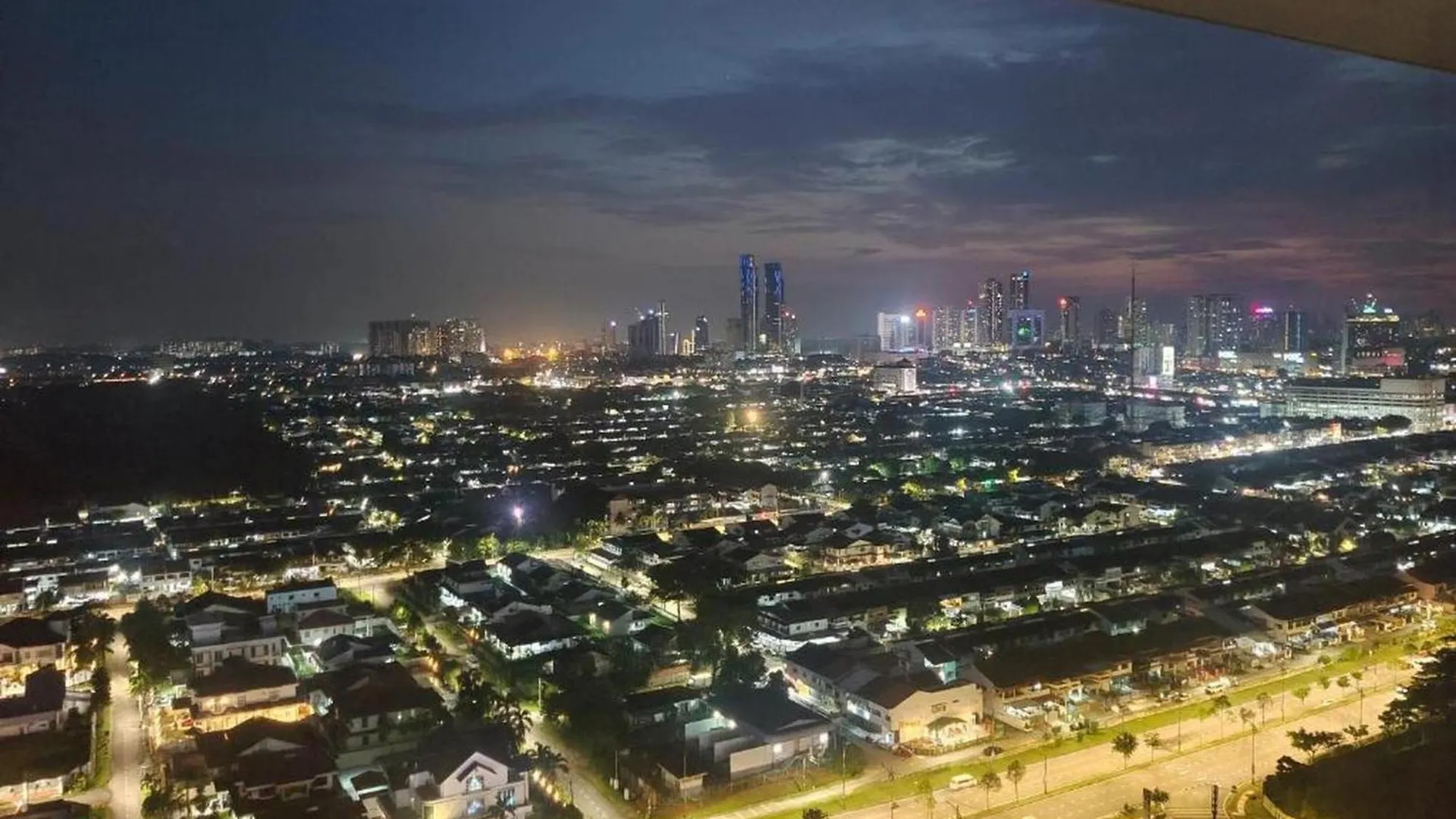 2Br Wifi, Mid Valley, Mosaic Southkey, 5-7 Pax, 7 Mins To Ciq 新山 公寓